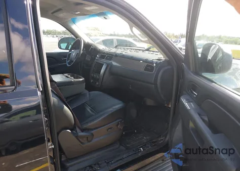 2013 Chevrolet Tahoe Commercial Fleet from USA, damaged, VIN 1GNLC2E05DR218100